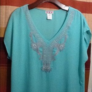 Women's blouse